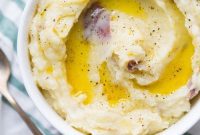 Creamy Instant Pot Garlic Herb Mashed Potatoes Whole30 Paleo Vegan Friendly