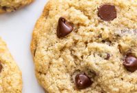 Irresistible Almond Flour Chocolate Chip Cookies