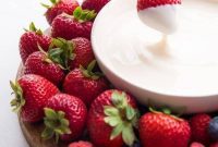 Effortless Fruity Yogurt Dip