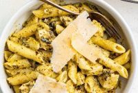 One-Pot Wonder Pesto Chicken Pasta