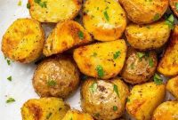 Golden Crispy Air Fryer Potatoes