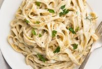 Lightning Fast Creamy Vegan Alfredo Sauce