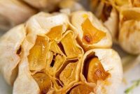 Mastering the Art of Roasting Garlic