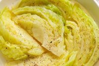 Kolay ve Tereyağlı Lahana Haşlama Tarifi