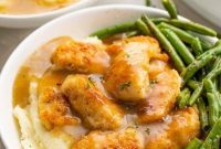 Whole30 Crispy Chicken and Creamy Mash Bowl with Rich Gravy