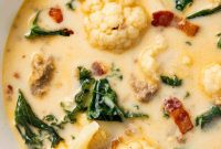 Hearty Keto Zuppa Toscana Soup