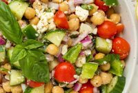 Vibrant Mediterranean Chickpea Salad