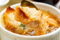 Pressure Cooker Caramelized Onion Soup