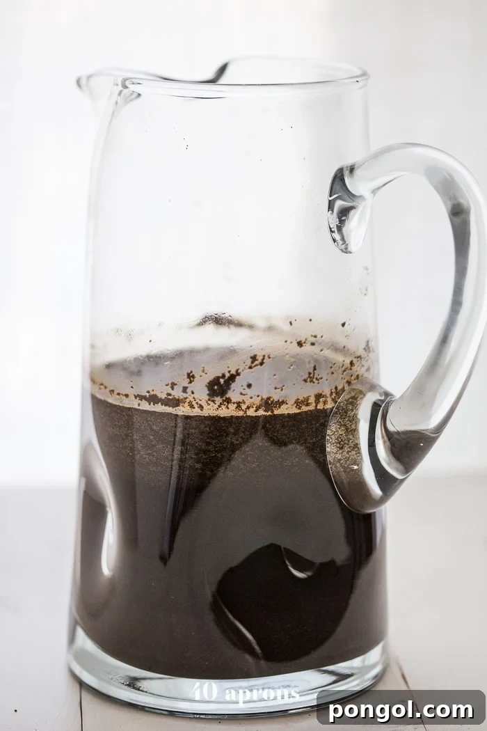 How to cold brew coffee at home with Folgers Coffeehouse Blend