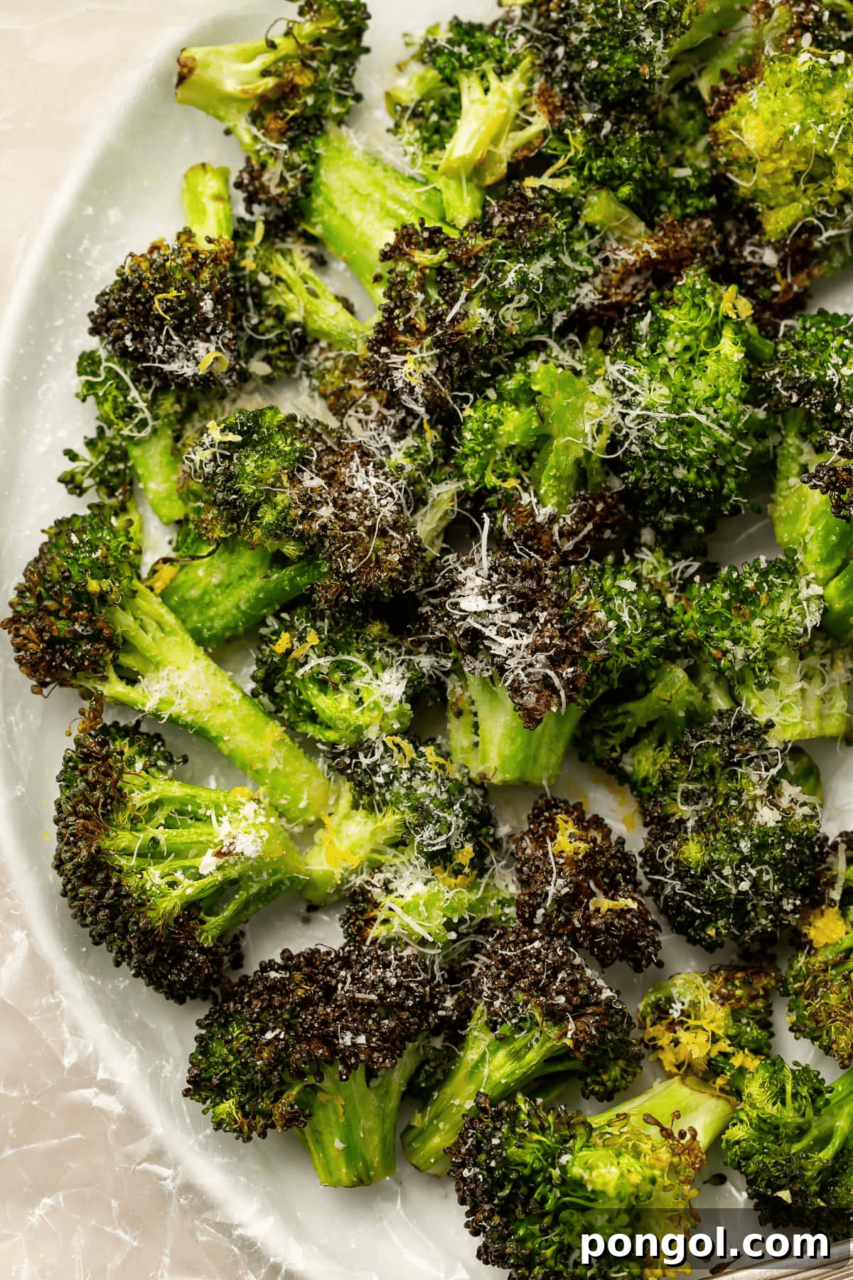 Air Fryer Broccoli with crispy, caramelized edges