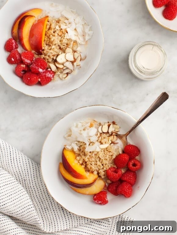 Cinnamon apple quinoa breakfast bowls