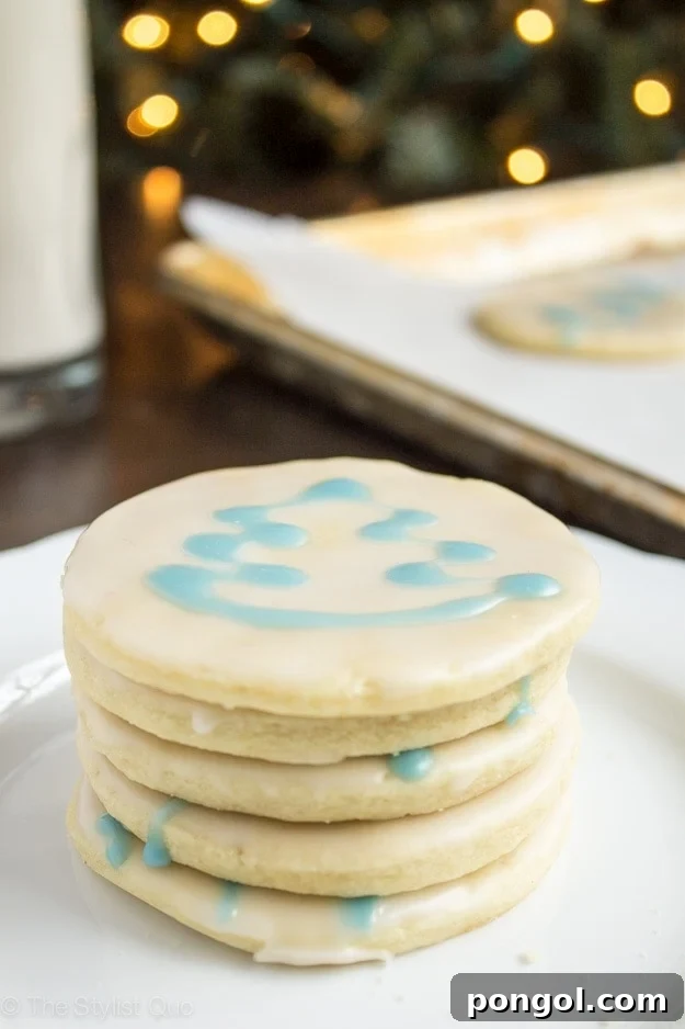 Festive Frosted Delights 6 christmas-sugar-cookies-6 decorated with blue icing