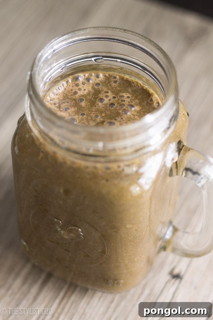 Brownie Batter Green Smoothie - A delicious and healthy chocolate-flavored green smoothie recipe.