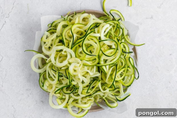 Kışa Hazırlık: Kabakları Dondurmanın 3 Pratik Tekniği 6 Spiralized-How-to-Freeze-Zucchini-Process-Photo-01