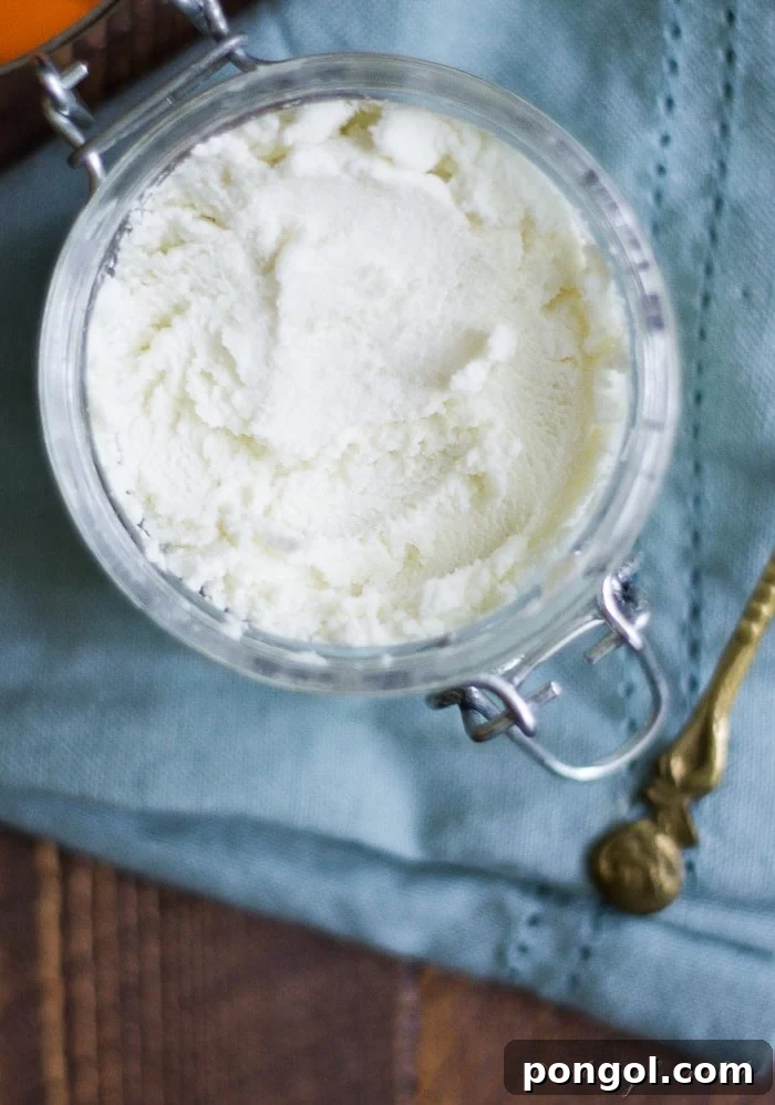 Homemade Goat Cheese - Vegetarian, 2 ingredients, 2 hours. Could this be any more perfect?!