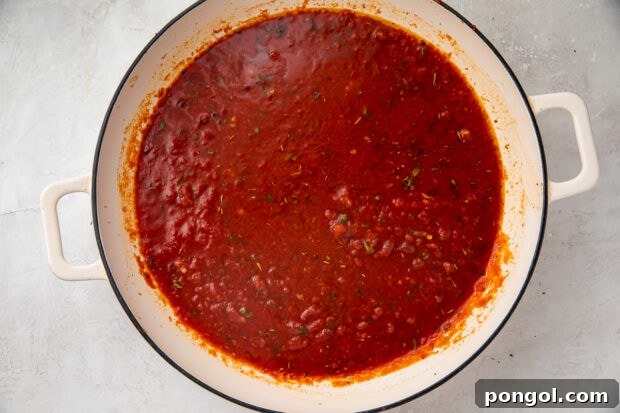 Keto tomato sauce in large skillet