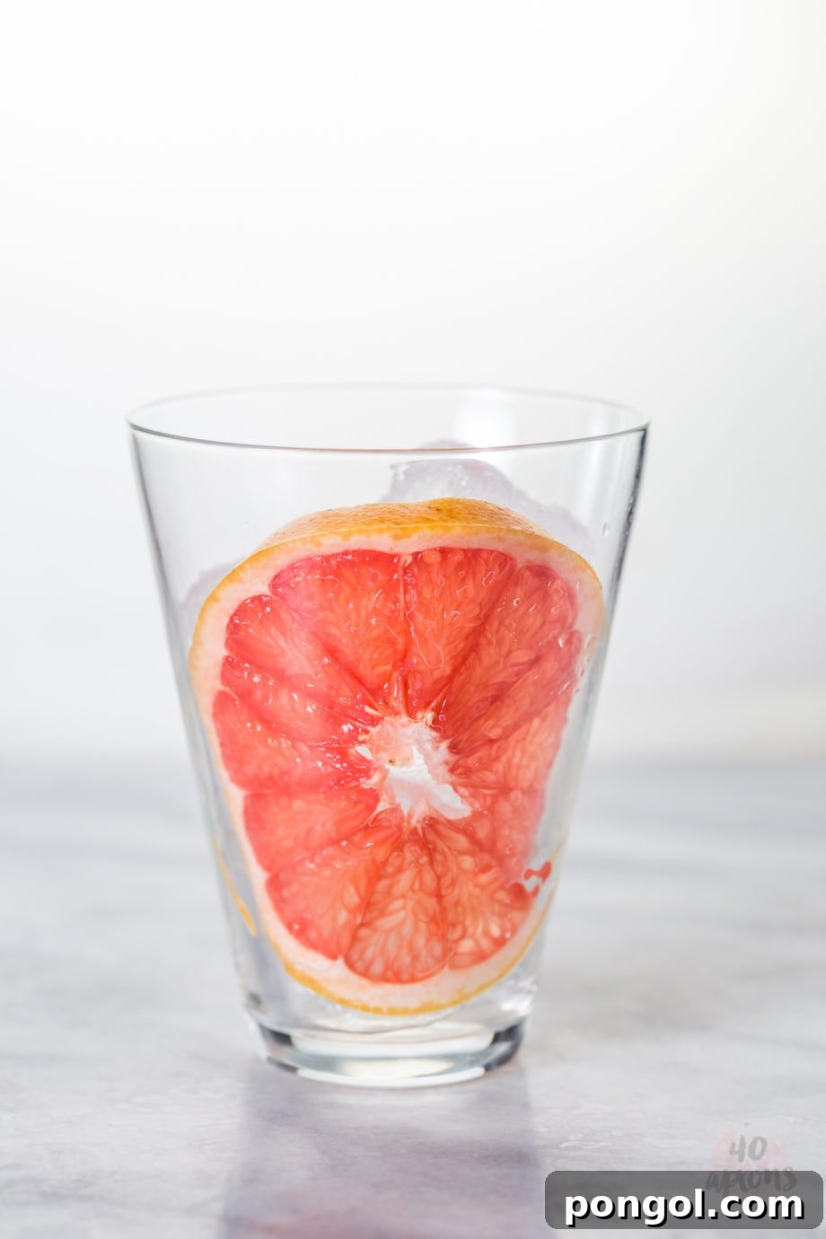 Vanilla Paloma - grapefruit, tequila, Dry Vanilla Soda. Perfectly refreshing and simple with a sweet twist // 40 Aprons